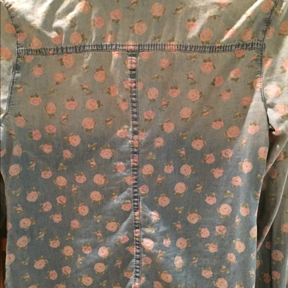 Floral denim shirt - Picture 5 of 6